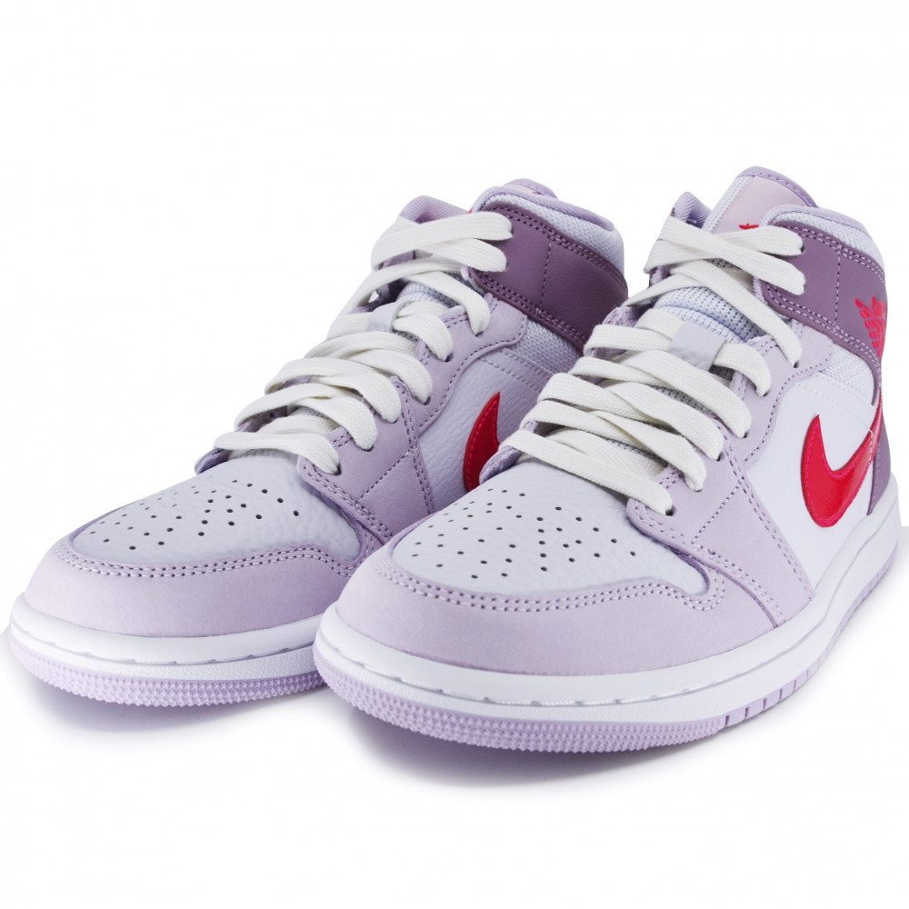 Nike Air Jordan 1 Mid (Valentine's Day)